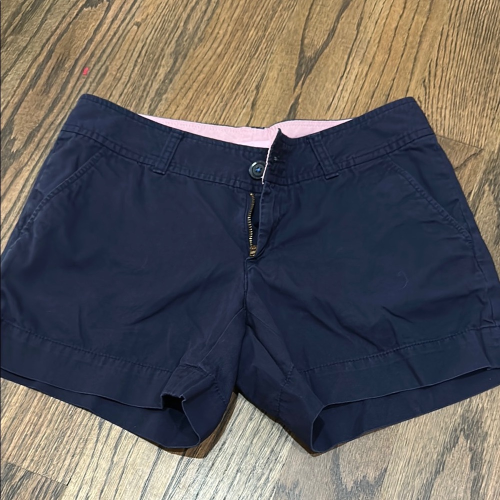 Lilly Pulitzer Blue Bermuda Shorts Lightweight Design